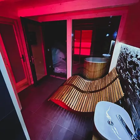 Apartahotel R - Horska Dolny Kubin